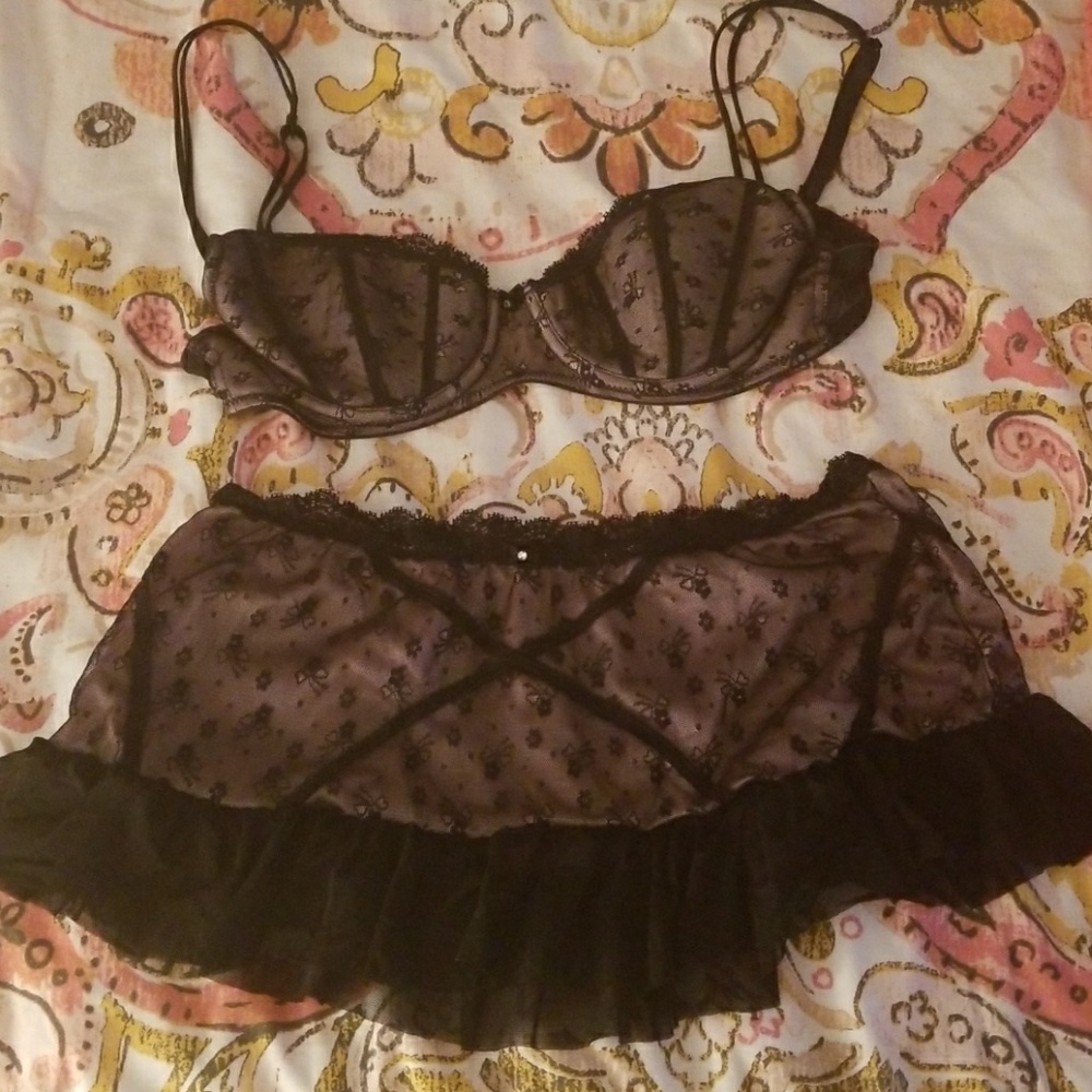 Sexy set!